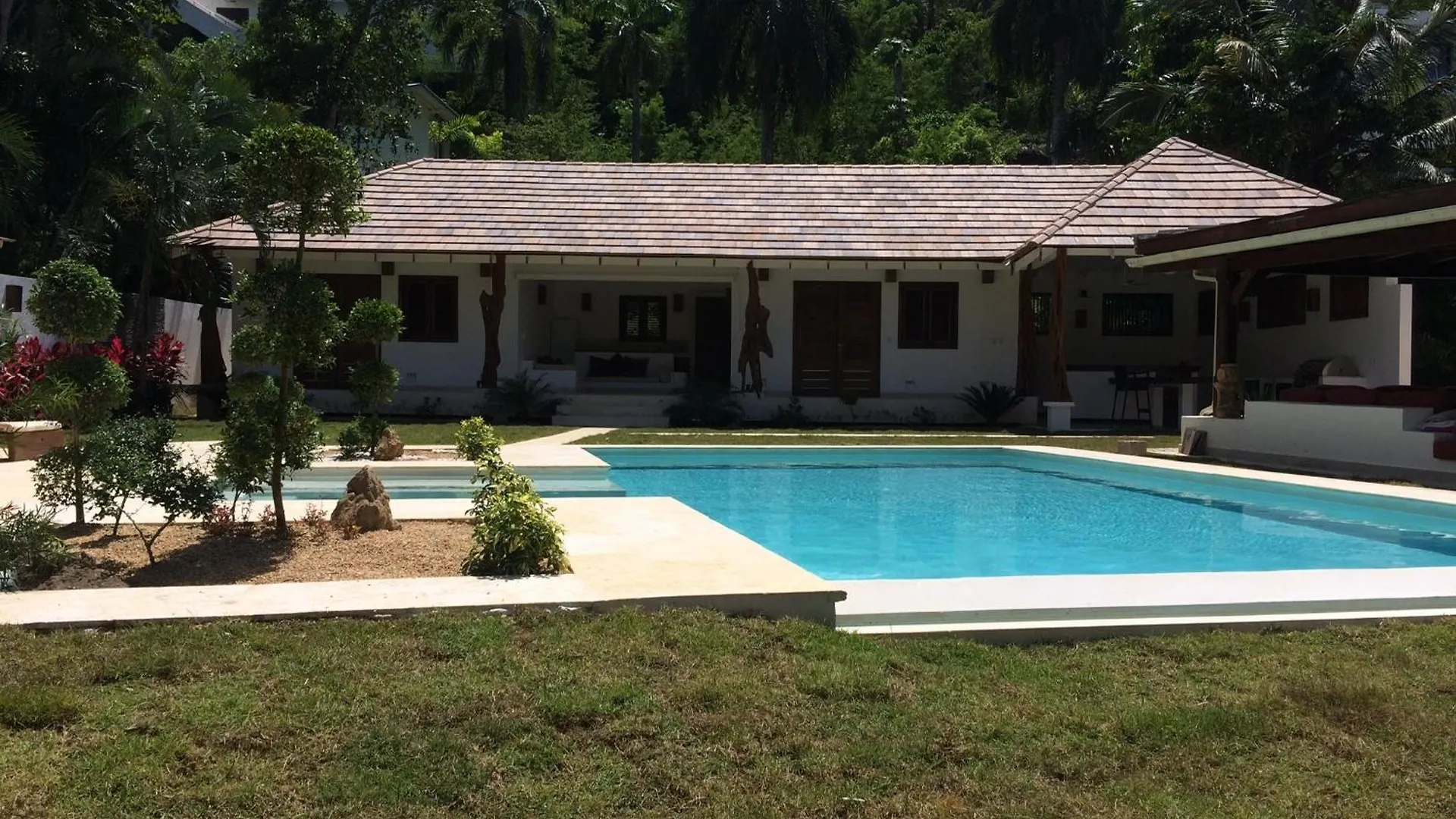 Seaside Villa With Housekeeping Staff - Las Terrenas 0*,  Repubblica Dominicana